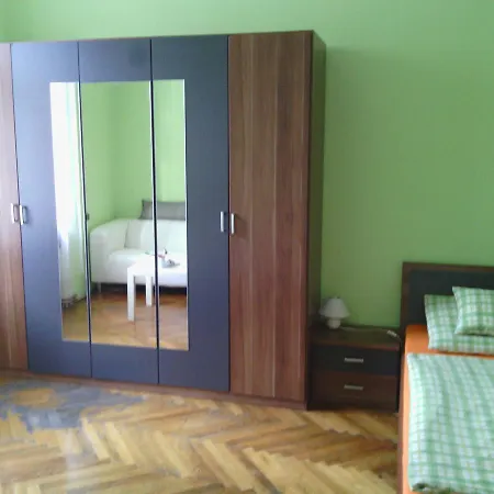 Hostel Azurro