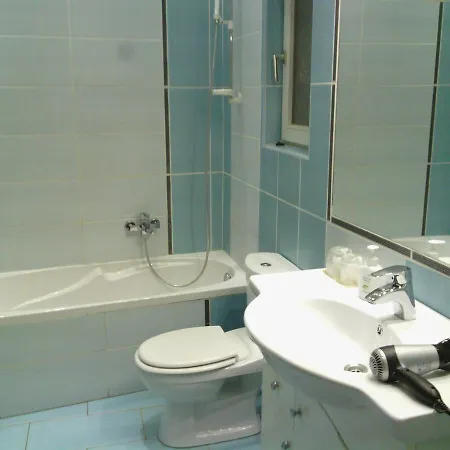 Azurro Hostel *
