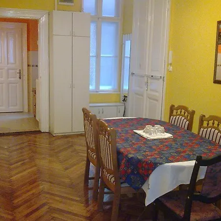 Azurro Hostel