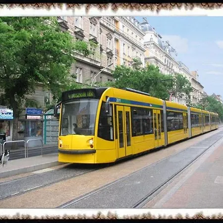 Azurro Budapest
