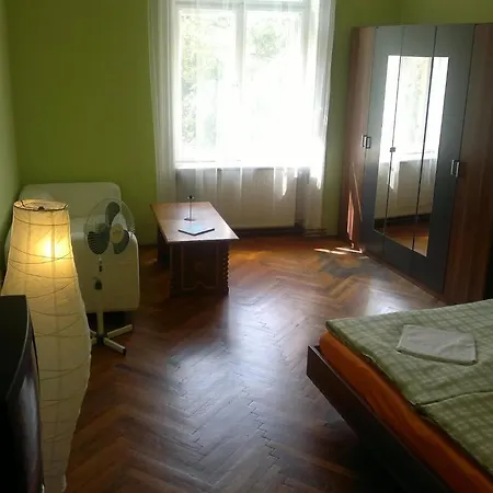 Hostal Azurro
