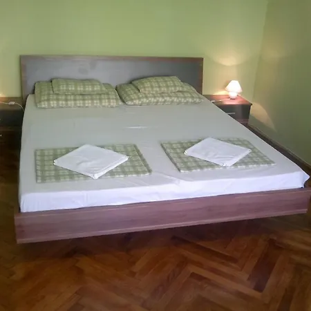 Azurro Hostal Budapest