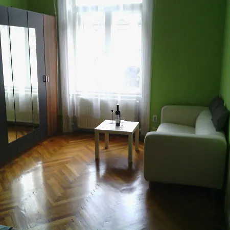 Azurro Hostal Budapest