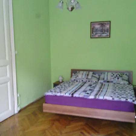 Azurro *