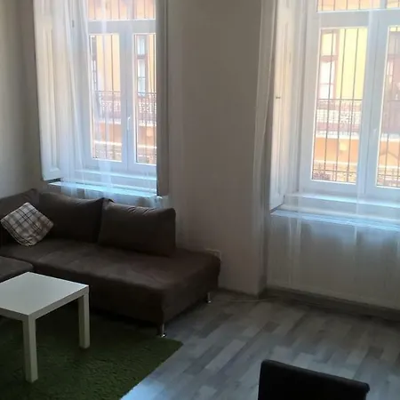 Hostal Azurro